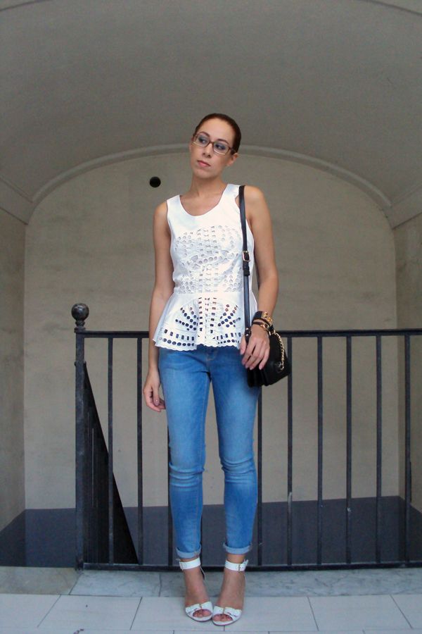 modemoiselle, fashion blogger, outfit, white, jeans, summer, peplum top, come abbinare, cosa indossare, aperitivo