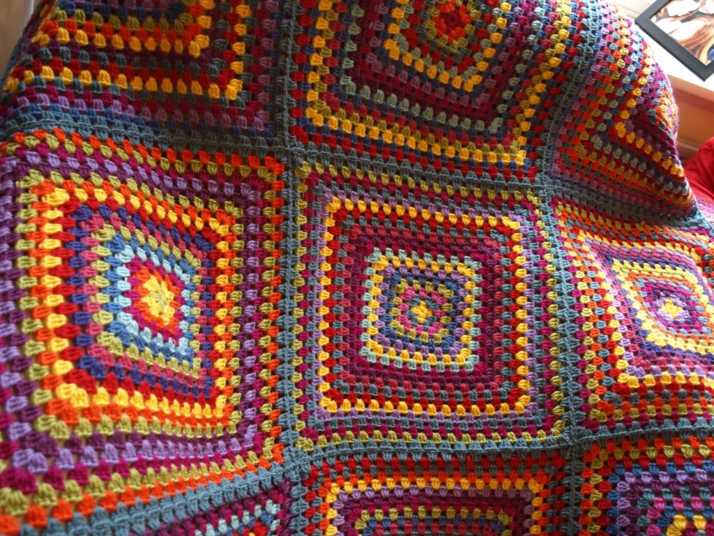 What are some crochet square patterns?