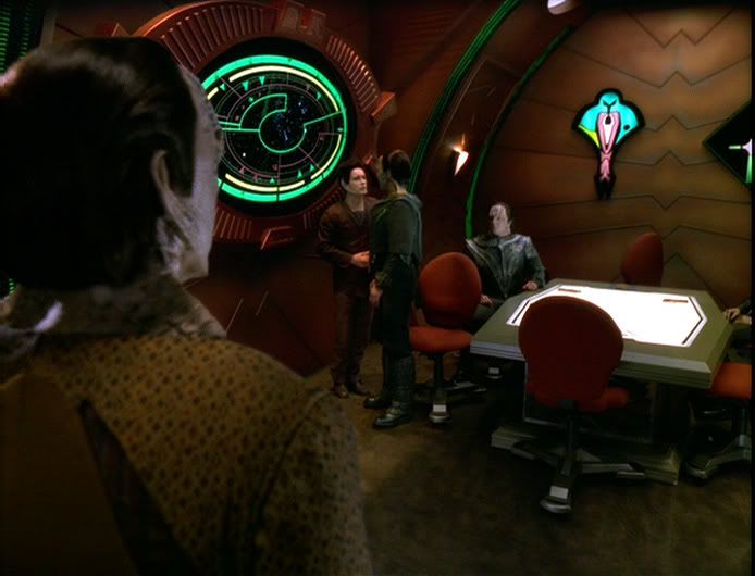 DS9Caption55d-1.jpg