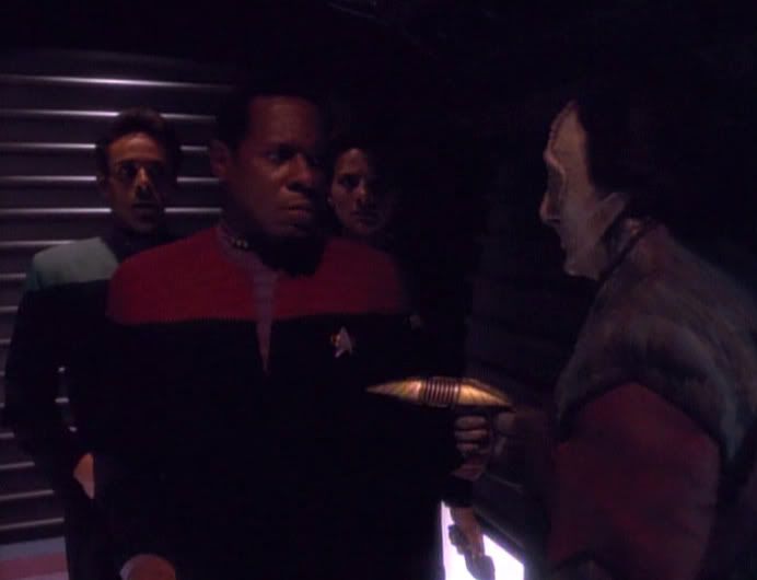 ds9caption18b.jpg