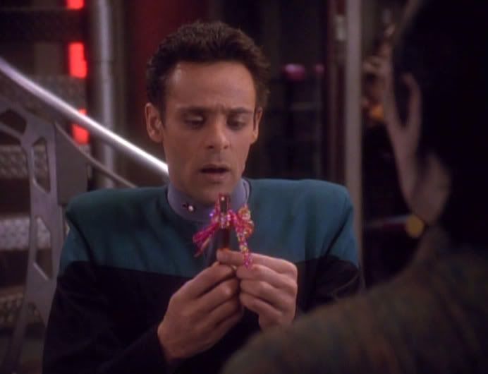 ds9captioncontest19a.jpg