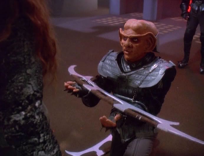 ds9captioncontest19c.jpg